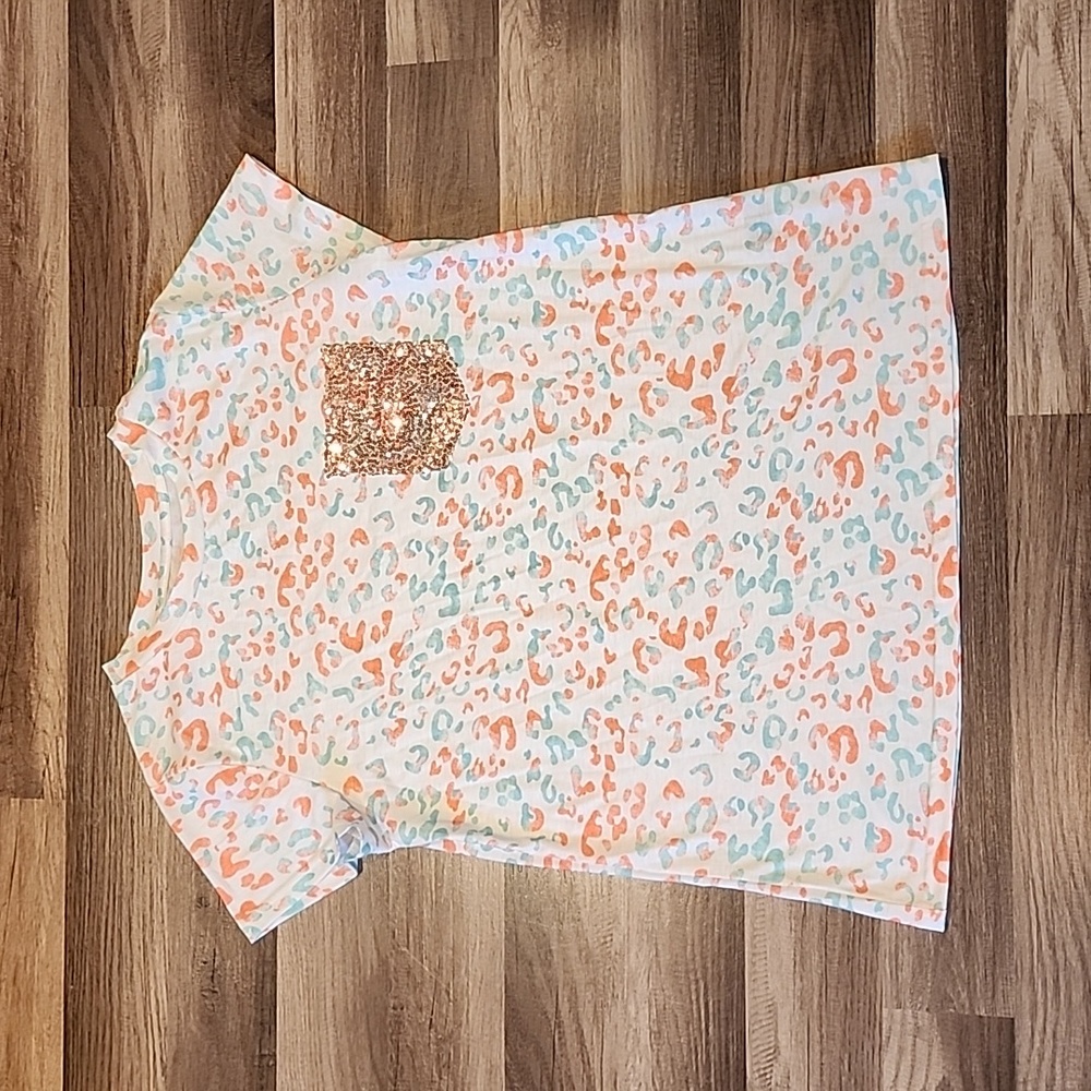 Animal print top